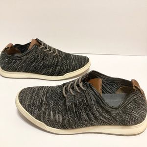 Izod Memory Foam Flyaway Casual Shoes Size 8.5M